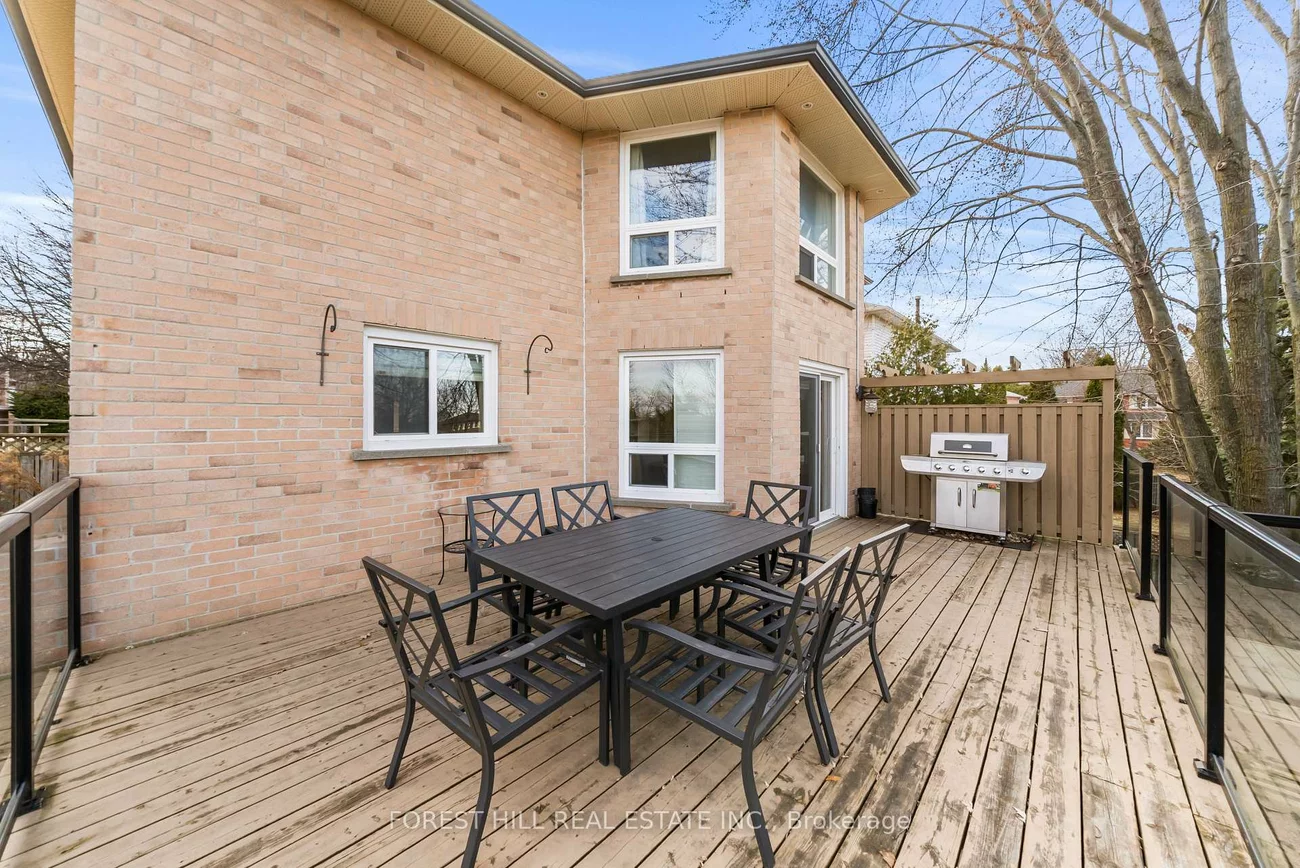 14, Valley, Aurora Heights, Aurora