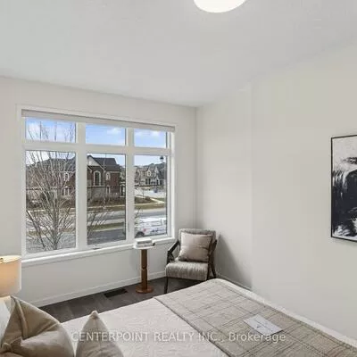 1240, Wellington, Bayview Northeast, Aurora