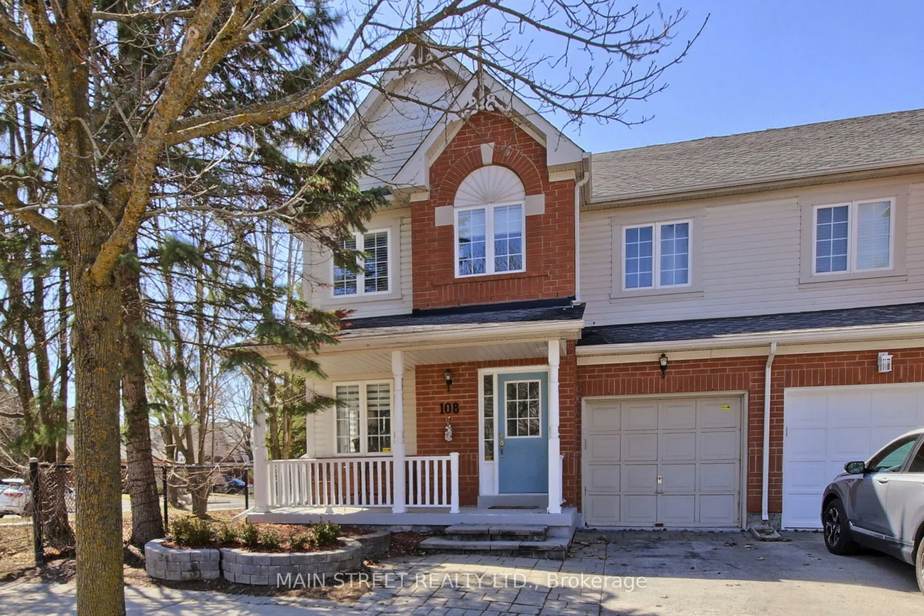 108, Hollandview, Bayview Wellington, Aurora