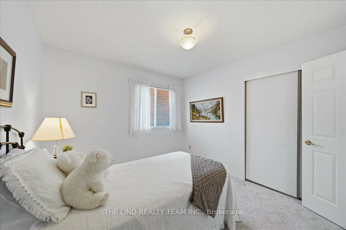 17, April, Aurora Heights, Aurora