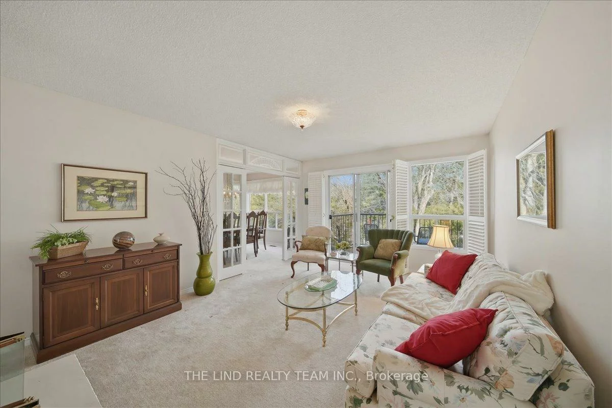 17, April, Aurora Heights, Aurora