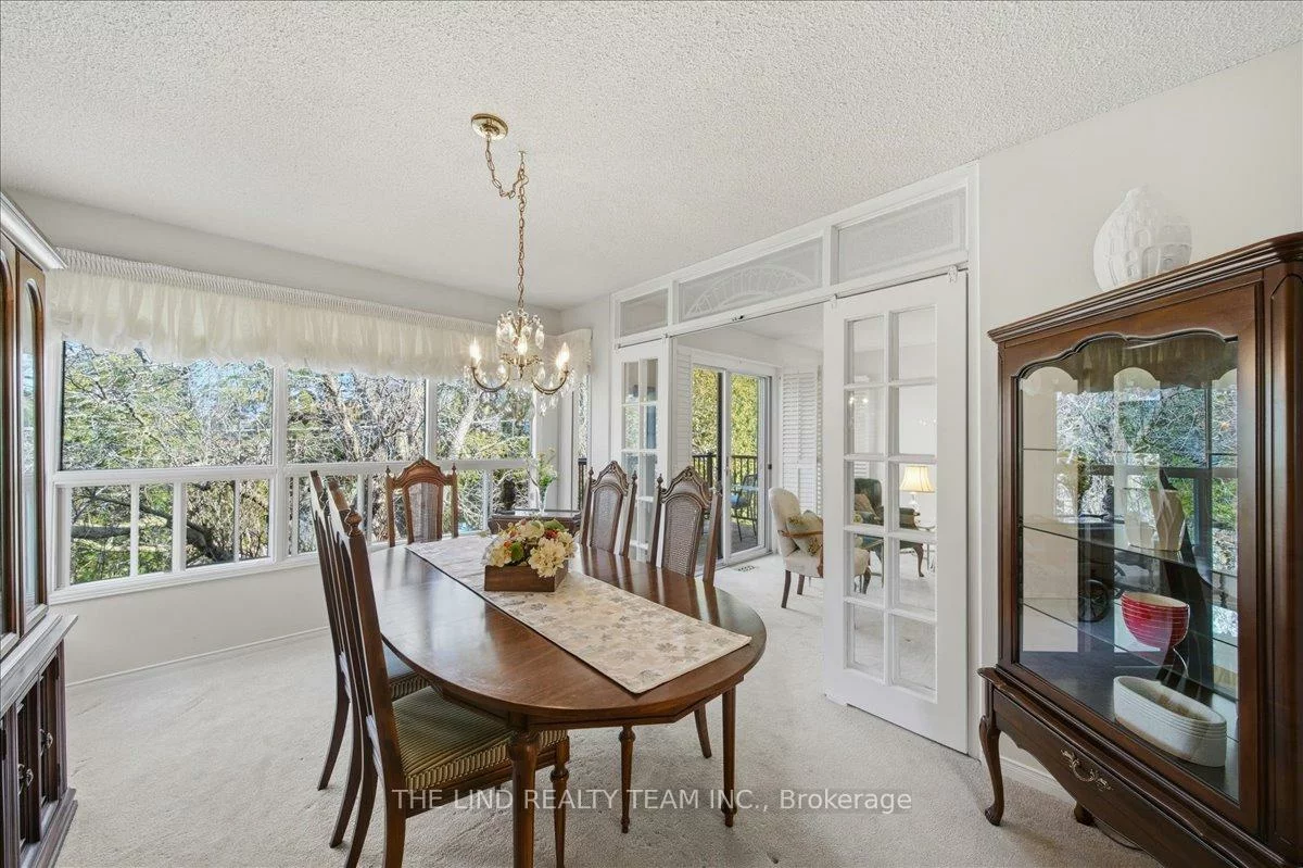 17, April, Aurora Heights, Aurora