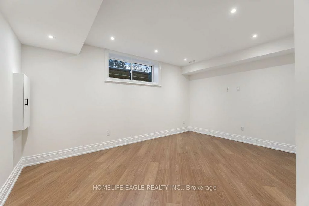 52, Child, Aurora Highlands, Aurora