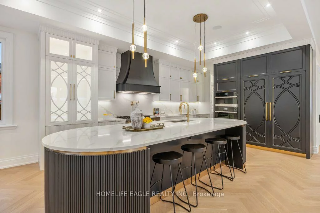 52, Child, Aurora Highlands, Aurora