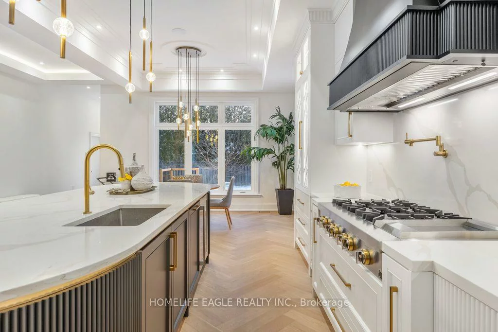 52, Child, Aurora Highlands, Aurora