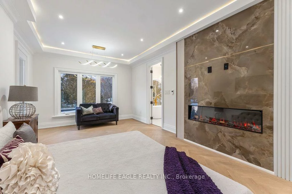 52, Child, Aurora Highlands, Aurora