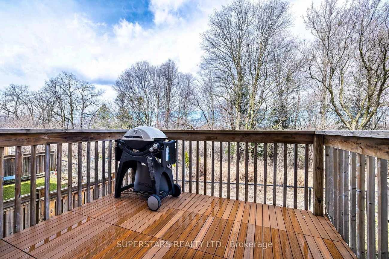 333, Thomas Phillips, Rural Aurora, Aurora