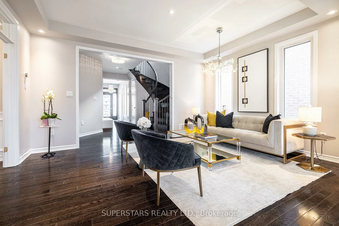 333, Thomas Phillips, Rural Aurora, Aurora