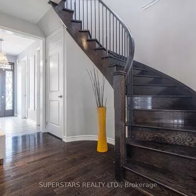 333, Thomas Phillips, Rural Aurora, Aurora