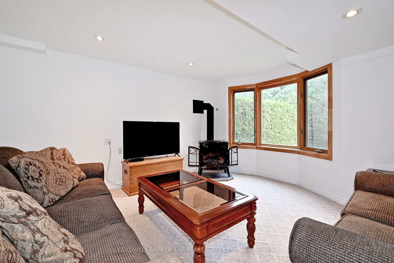 102, Deerglen, Aurora Grove, Aurora