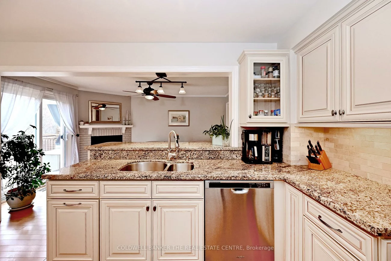 102, Deerglen, Aurora Grove, Aurora