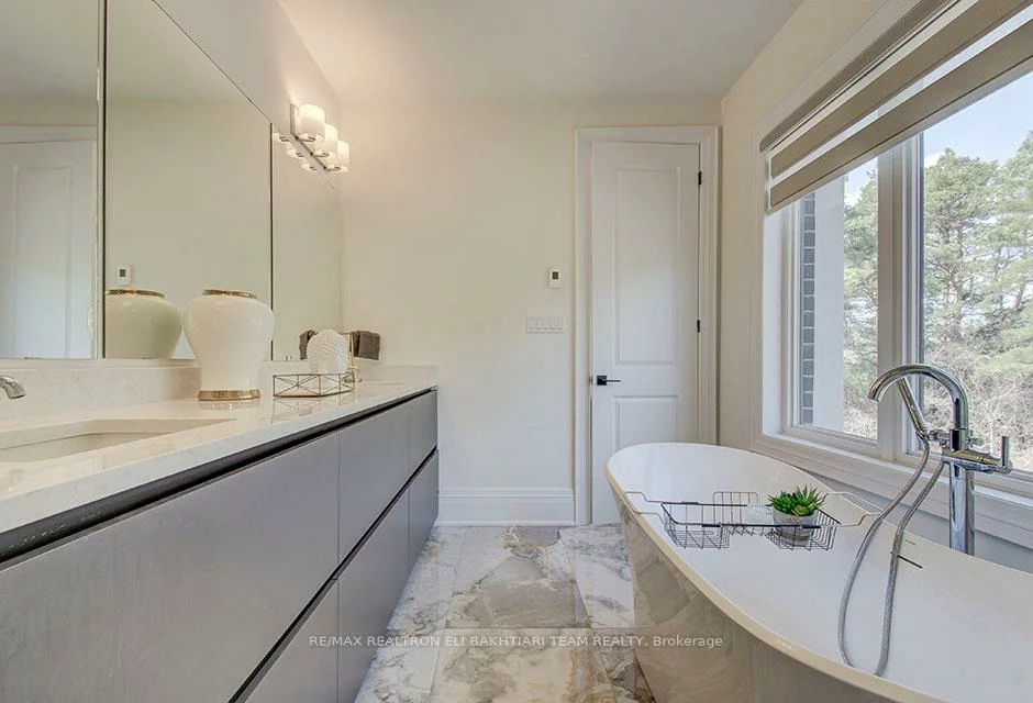 50, Royal Hill, Aurora Estates, Aurora
