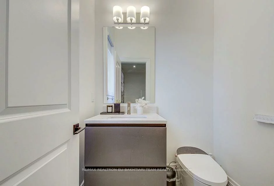 50, Royal Hill, Aurora Estates, Aurora