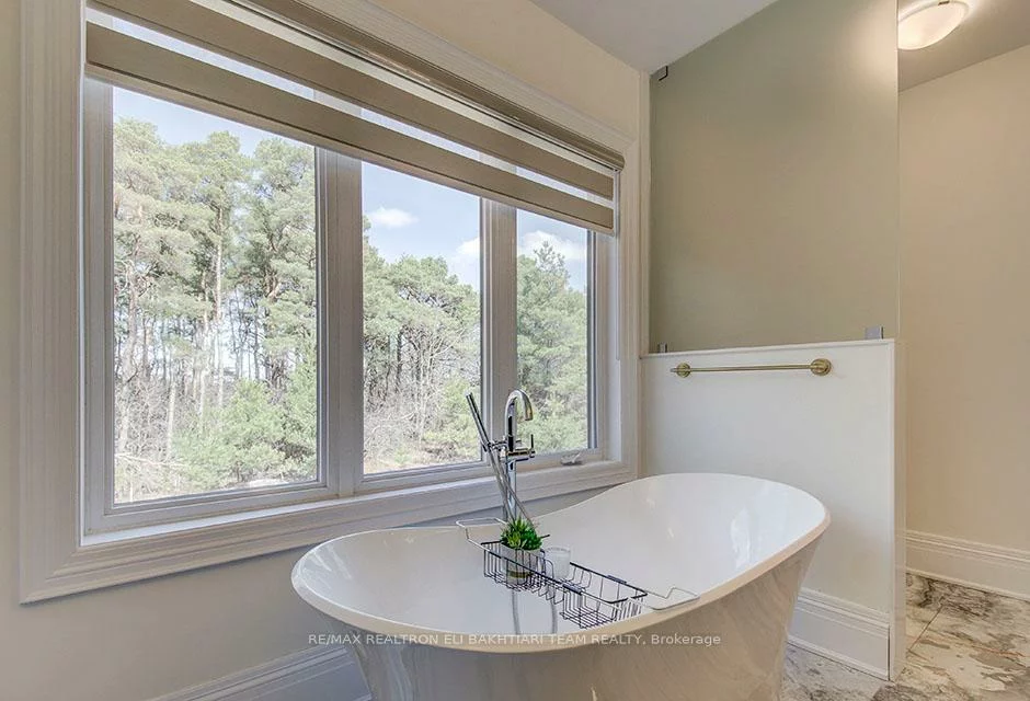 50, Royal Hill, Aurora Estates, Aurora