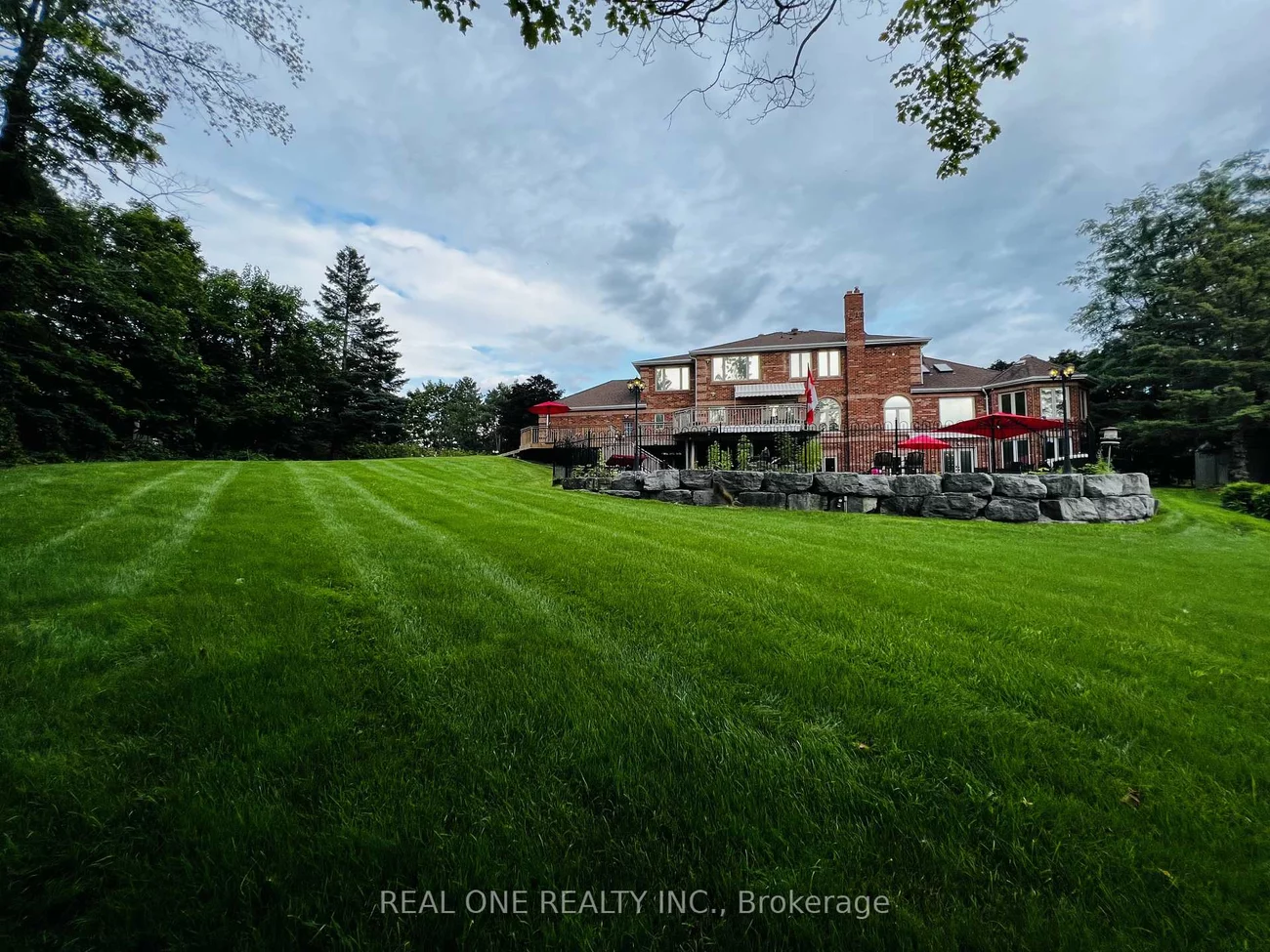 12, Jarvis, Aurora Estates, Aurora