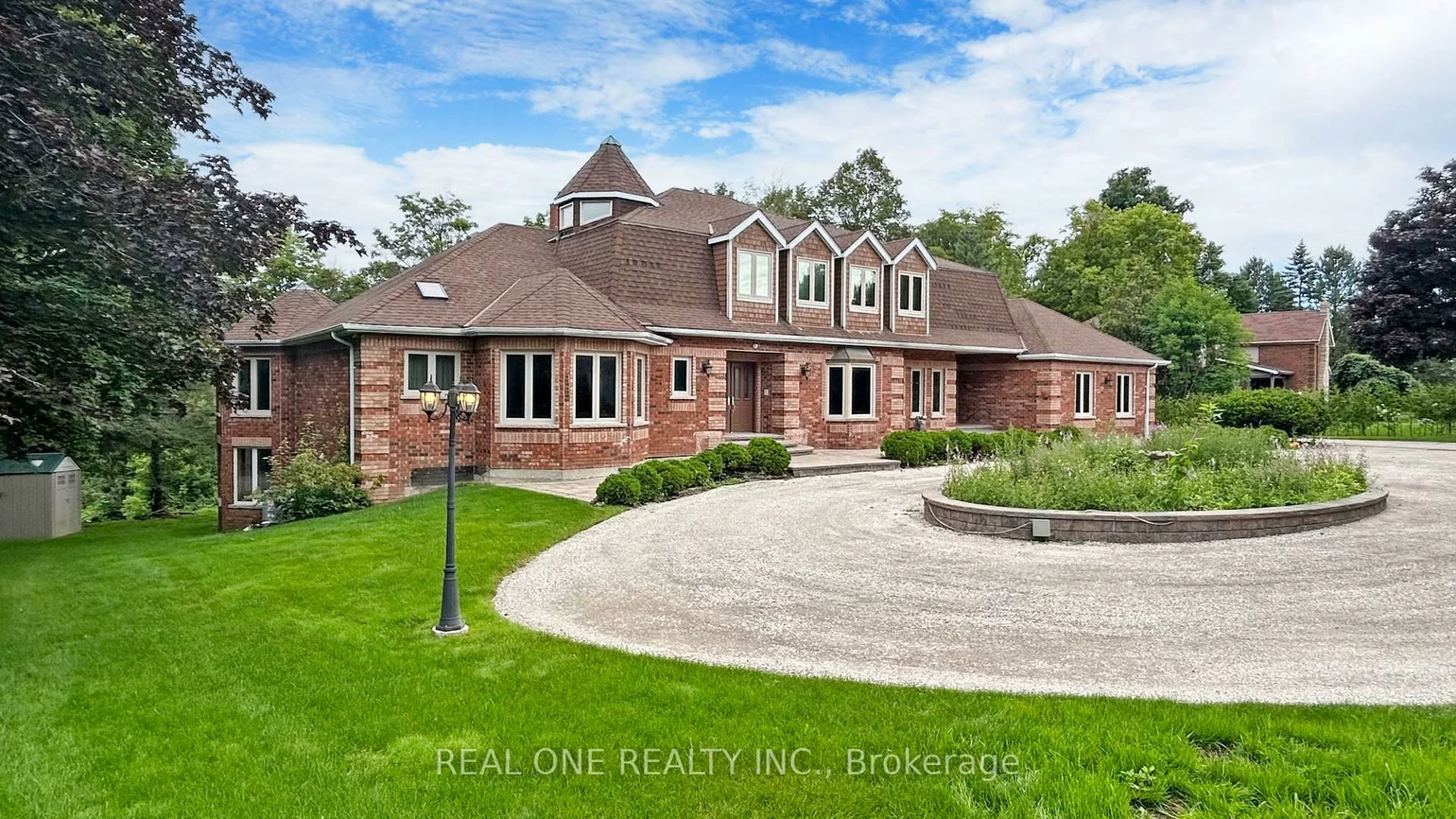 12, Jarvis, Aurora Estates, Aurora