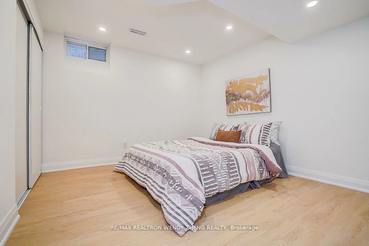 16, Hartwell, Bayview Northeast, Aurora