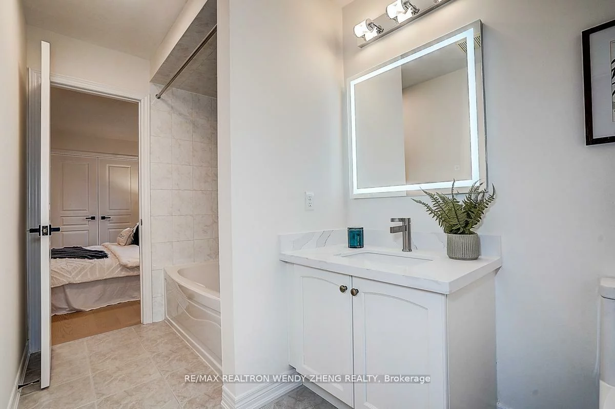 16, Hartwell, Bayview Northeast, Aurora