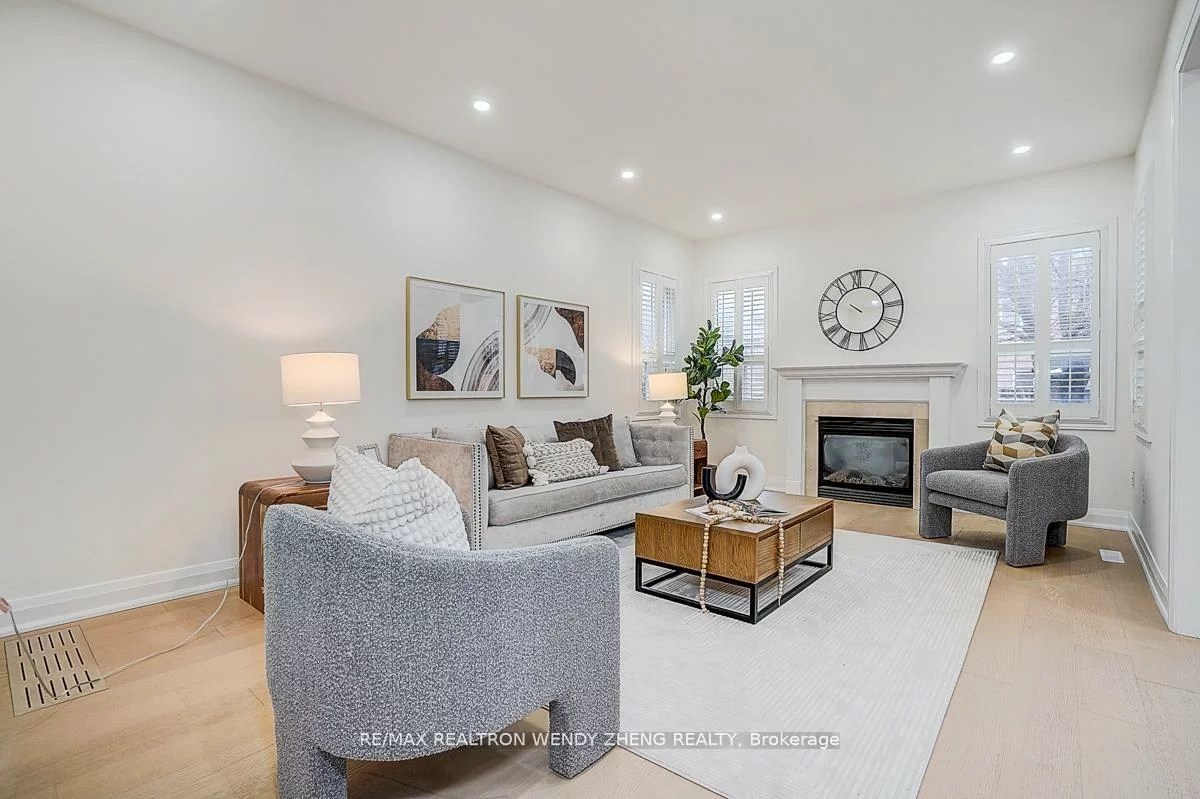 16, Hartwell, Bayview Northeast, Aurora