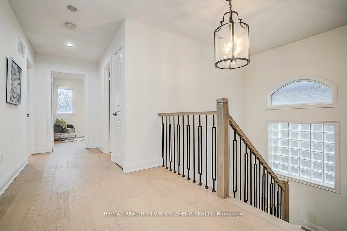 16, Hartwell, Bayview Northeast, Aurora