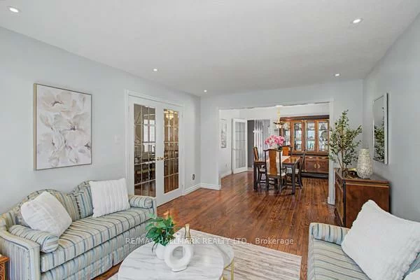 10, Haskell, Aurora Highlands, Aurora