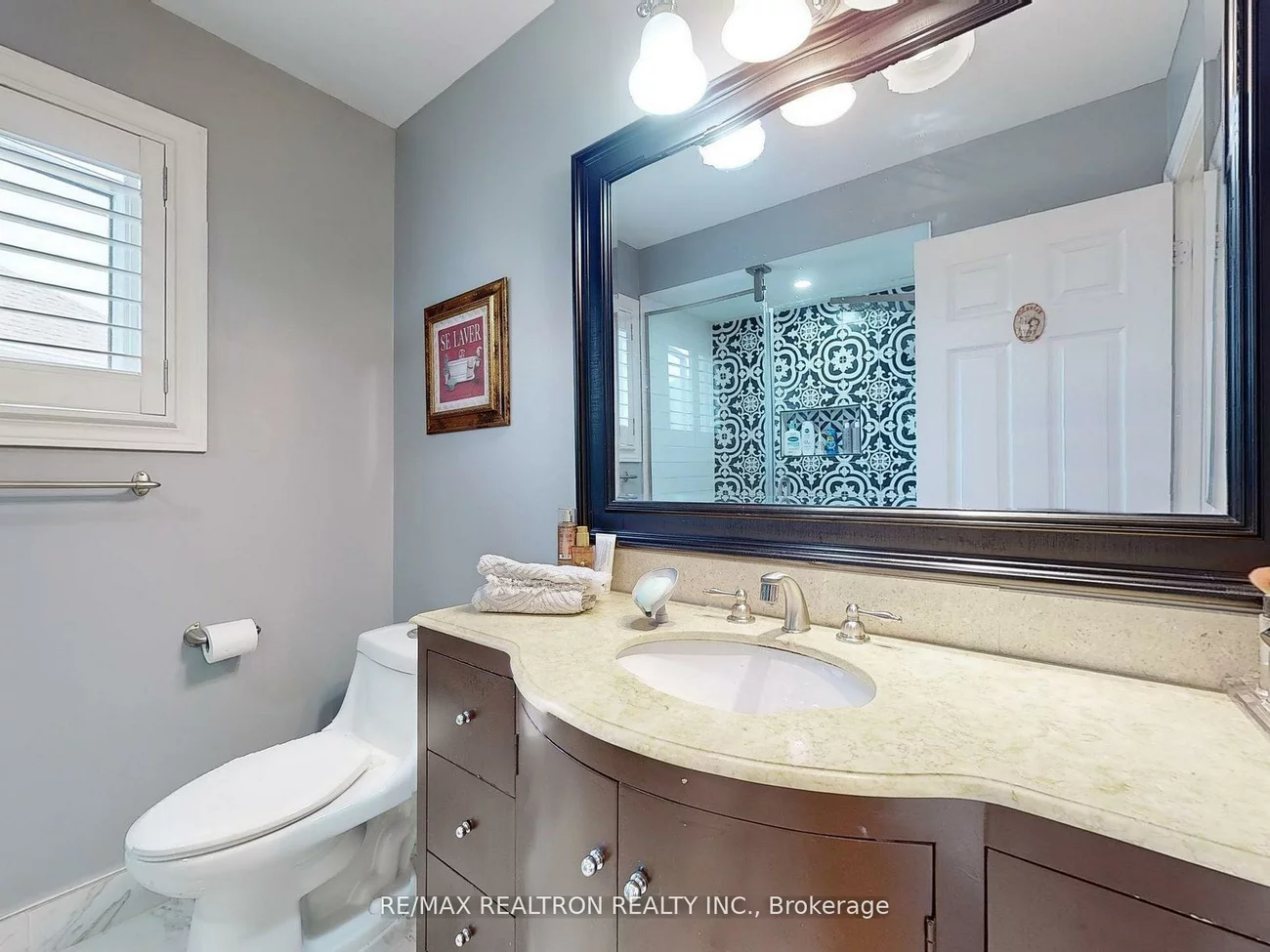 21, Watkins Glen, Bayview Wellington, Aurora