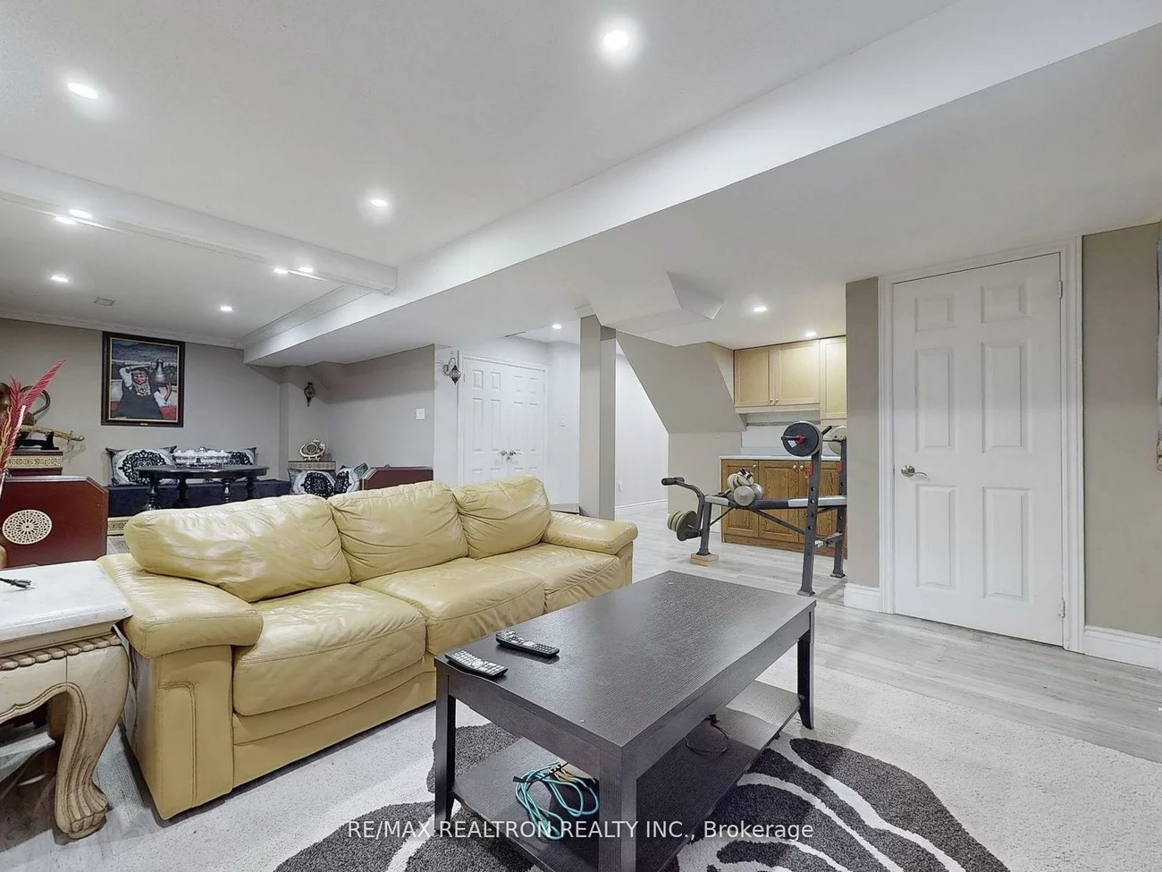 21, Watkins Glen, Bayview Wellington, Aurora