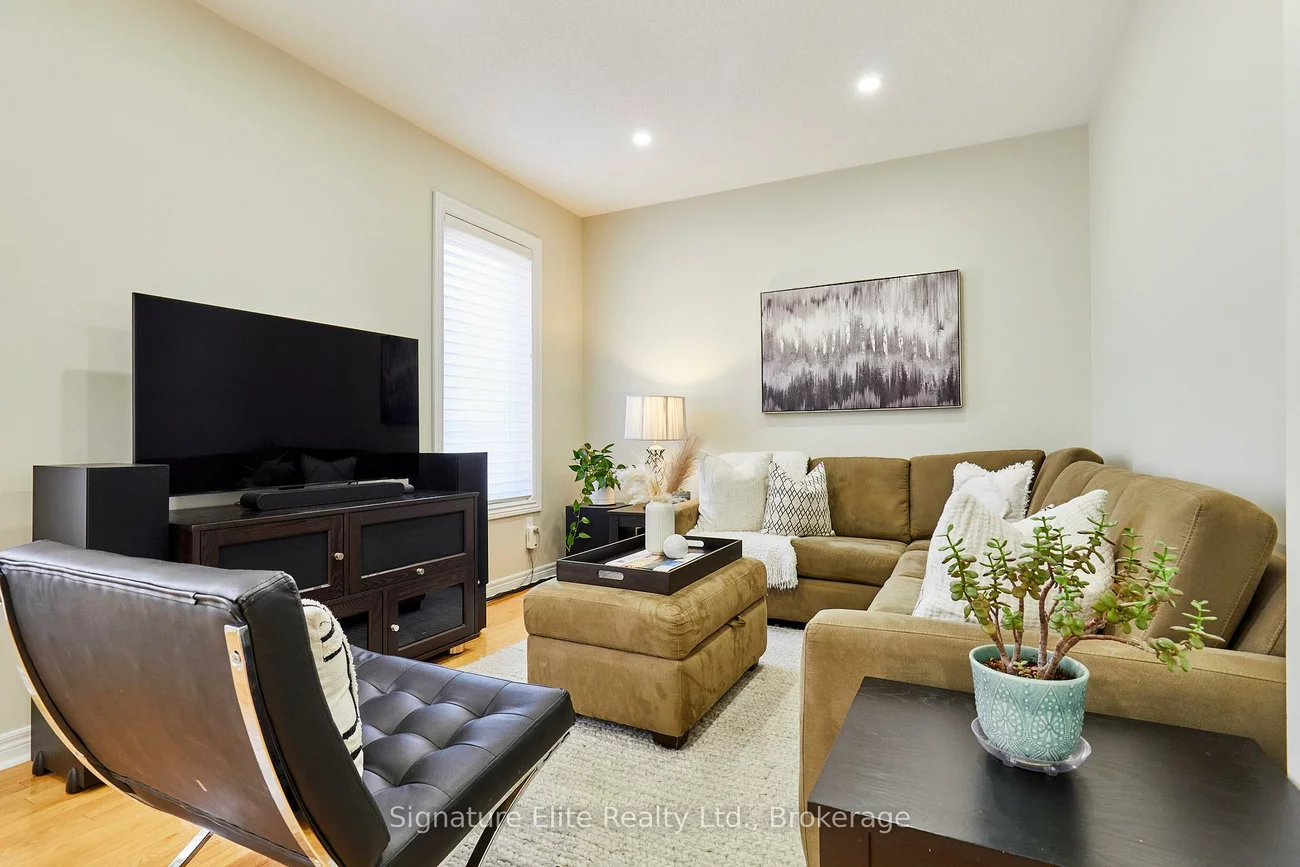 39, Perivale, Bayview Wellington, Aurora