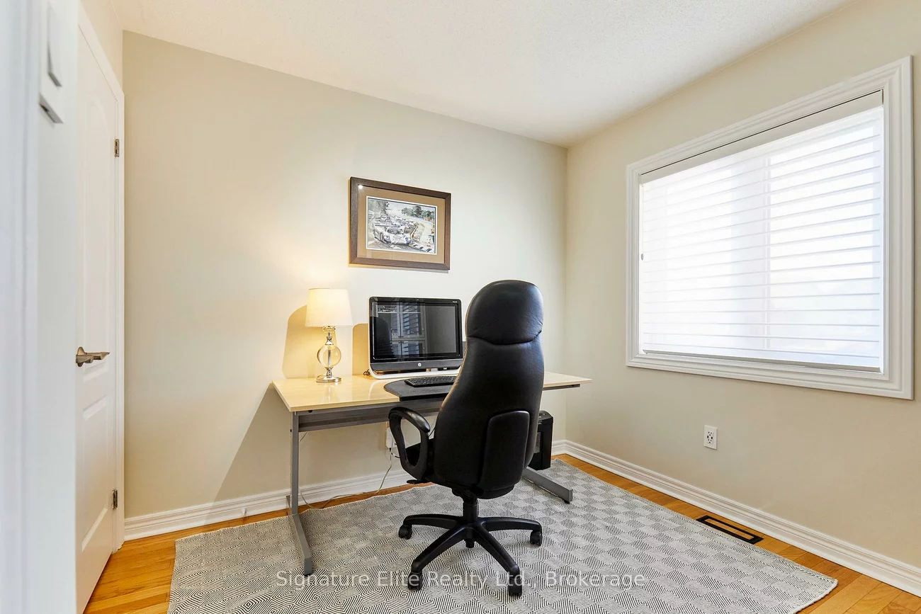 39, Perivale, Bayview Wellington, Aurora