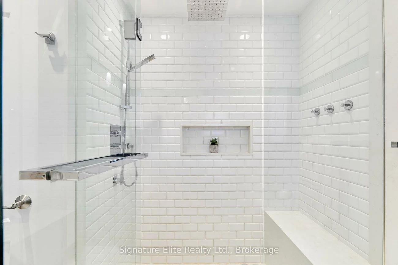 39, Perivale, Bayview Wellington, Aurora