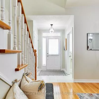 39, Perivale, Bayview Wellington, Aurora