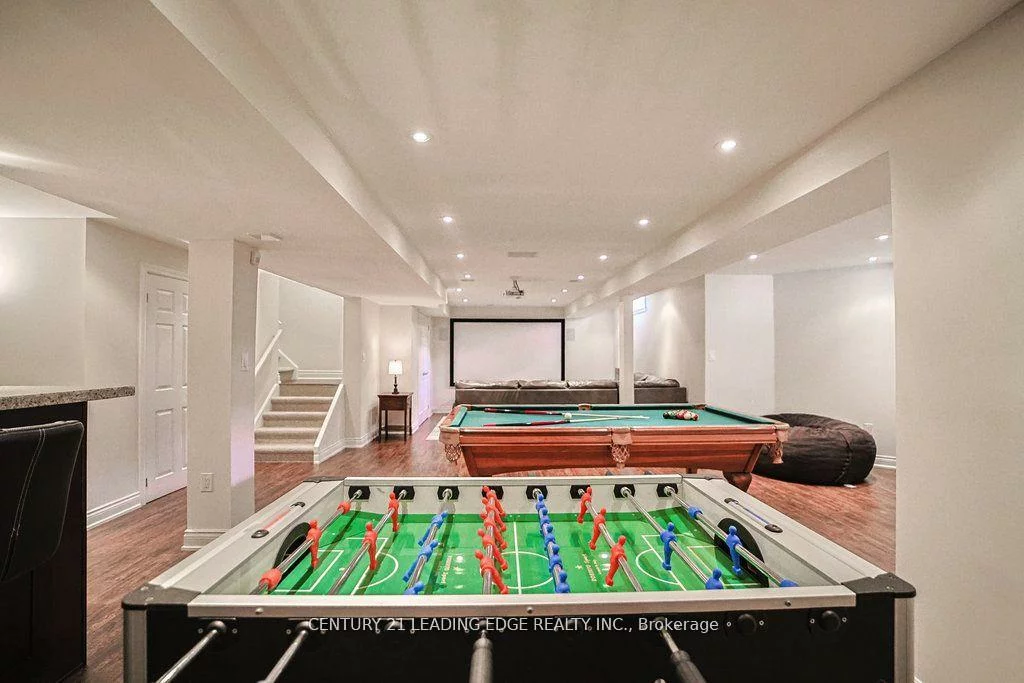 204, Ivy Jay, Bayview Northeast, Aurora