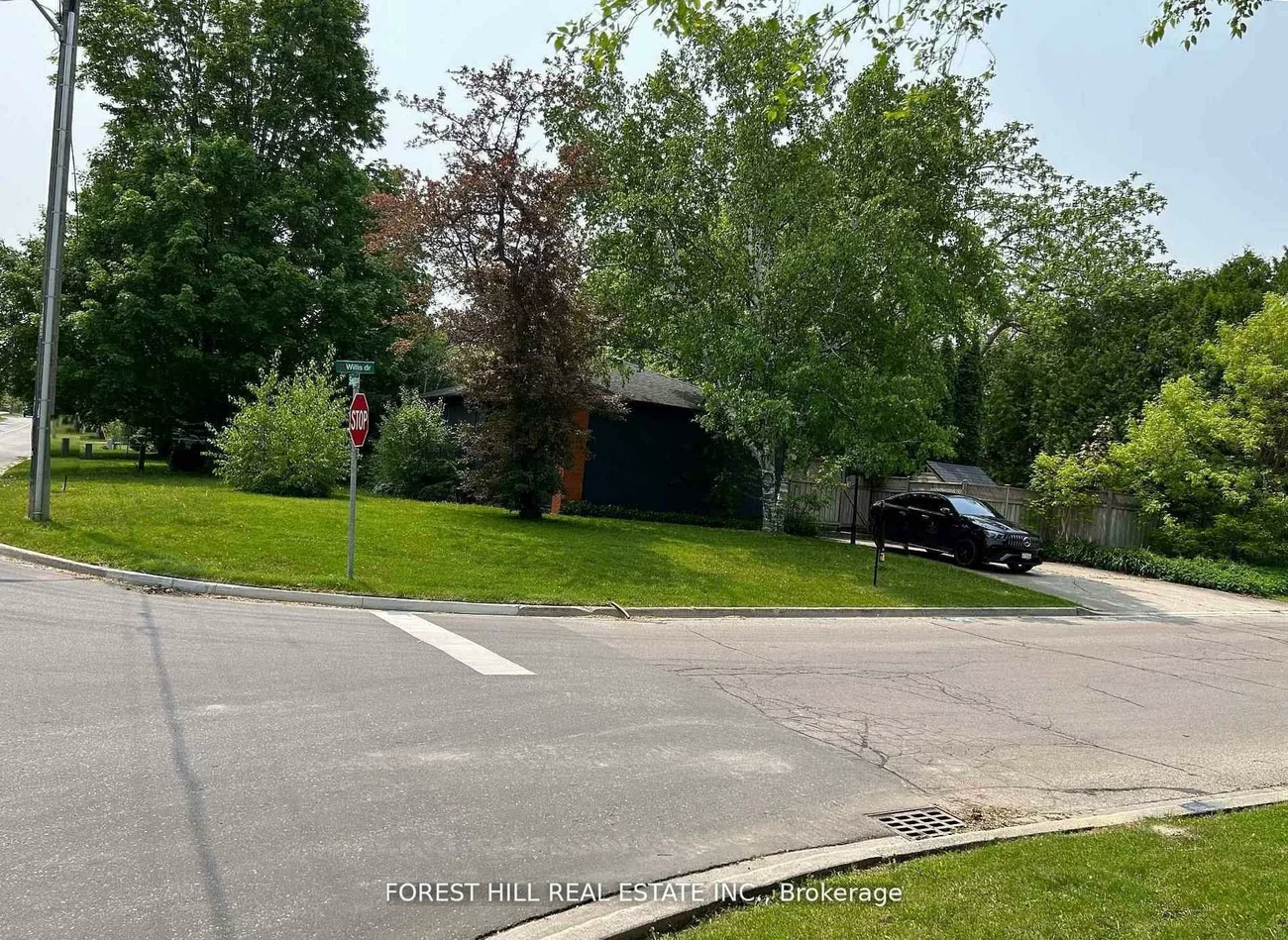 1, Willis, Aurora Highlands, Aurora