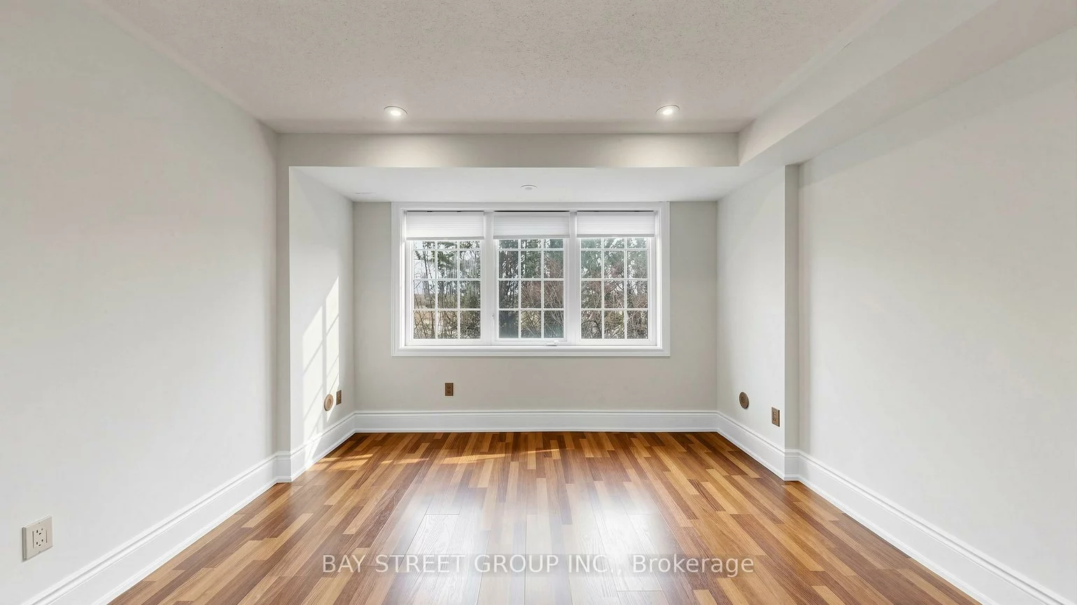 97, Zokol, Bayview Northeast, Aurora