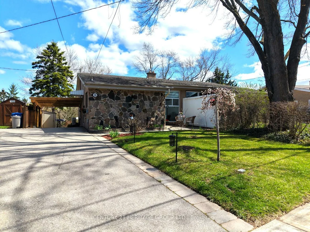 35, Jasper, Aurora Heights, Aurora