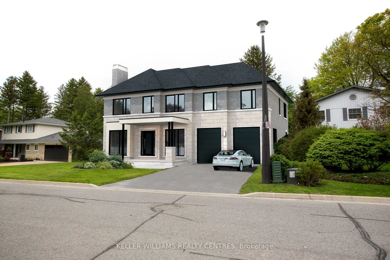 10, Hawthorne, Aurora Village, Aurora