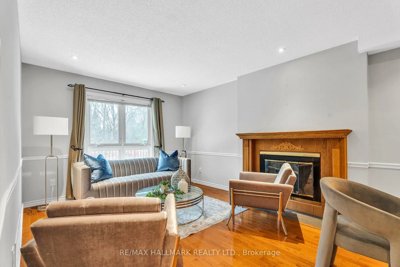 235, Kemano, Aurora Heights, Aurora