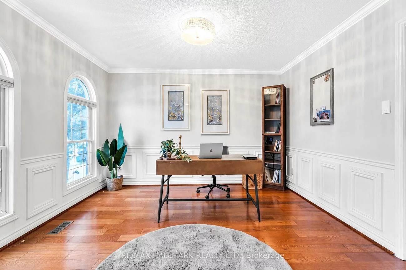 235, Kemano, Aurora Heights, Aurora