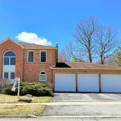 235, Kemano, Aurora Heights, Aurora