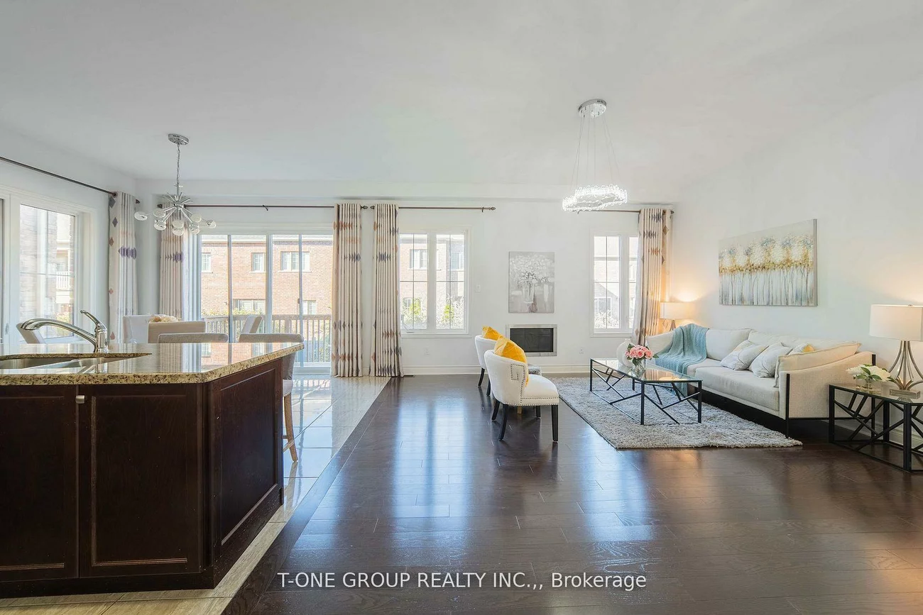 63, Ken Sinclair, Aurora Estates, Aurora