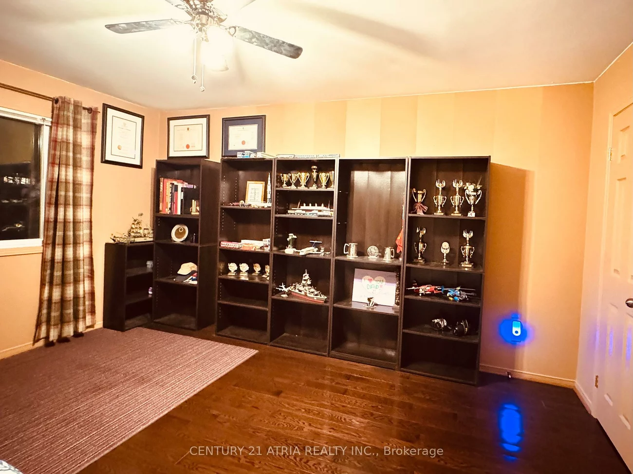 15, Timpson, Aurora Highlands, Aurora