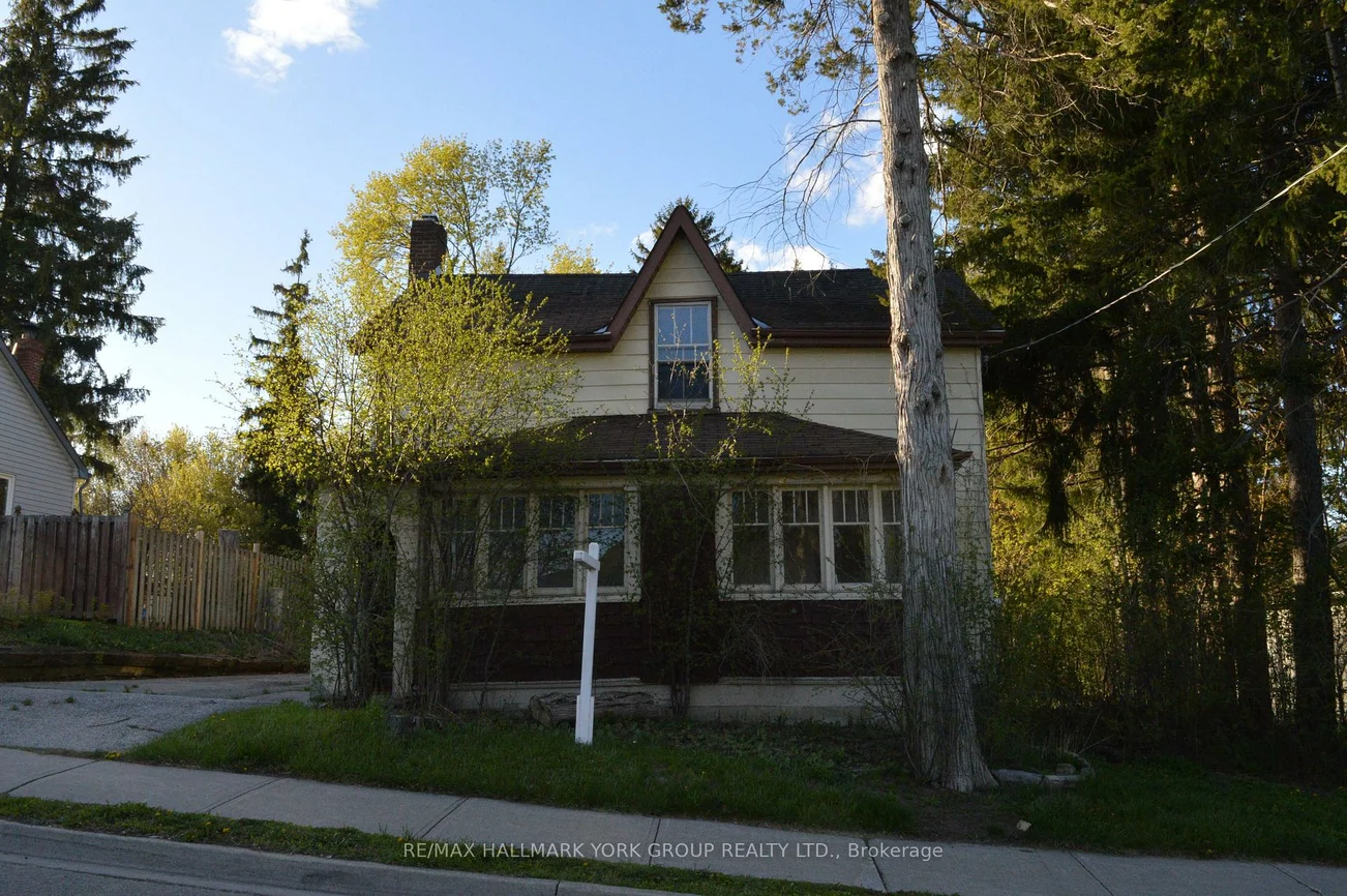 148, Centre, Aurora Village, Aurora