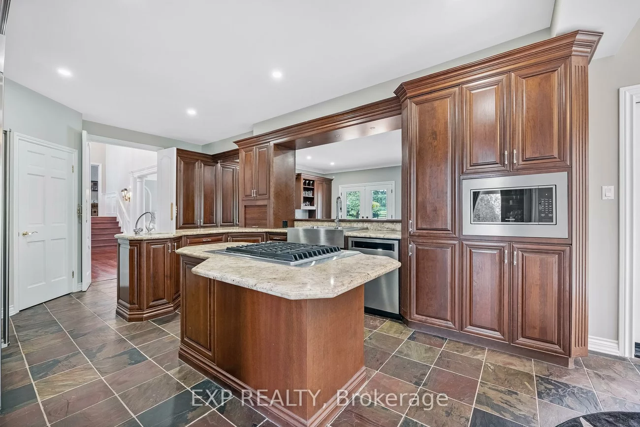 15, Jarvis, Aurora Estates, Aurora