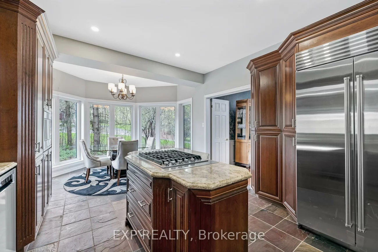15, Jarvis, Aurora Estates, Aurora