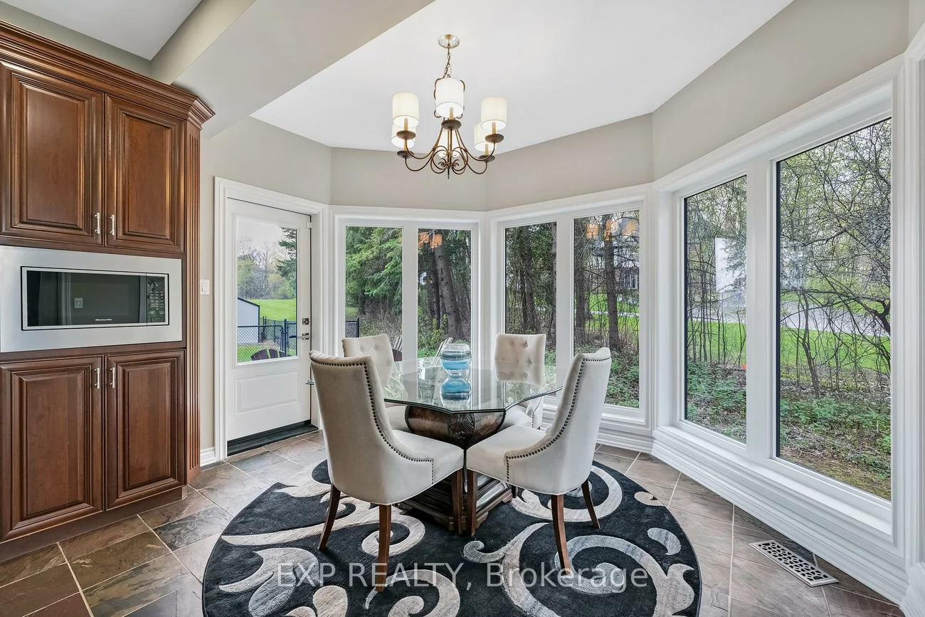 15, Jarvis, Aurora Estates, Aurora