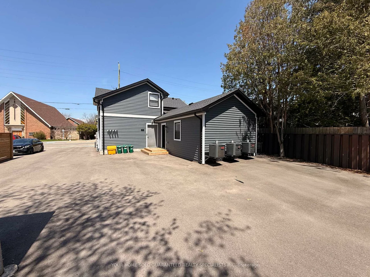 41, Mosley, Aurora Village, Aurora