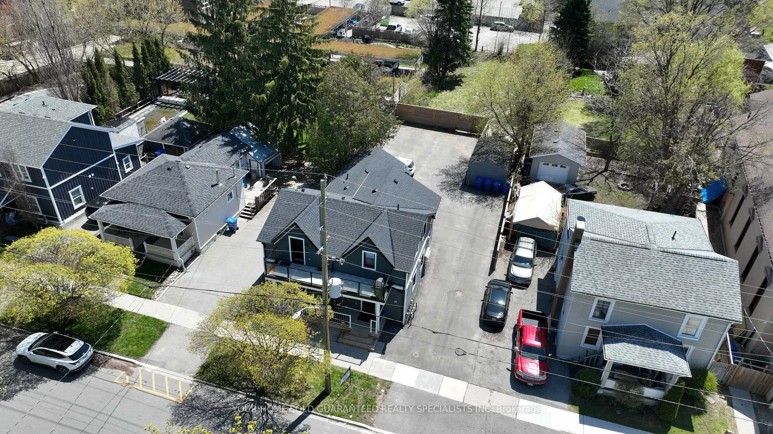 41, Mosley, Aurora Village, Aurora