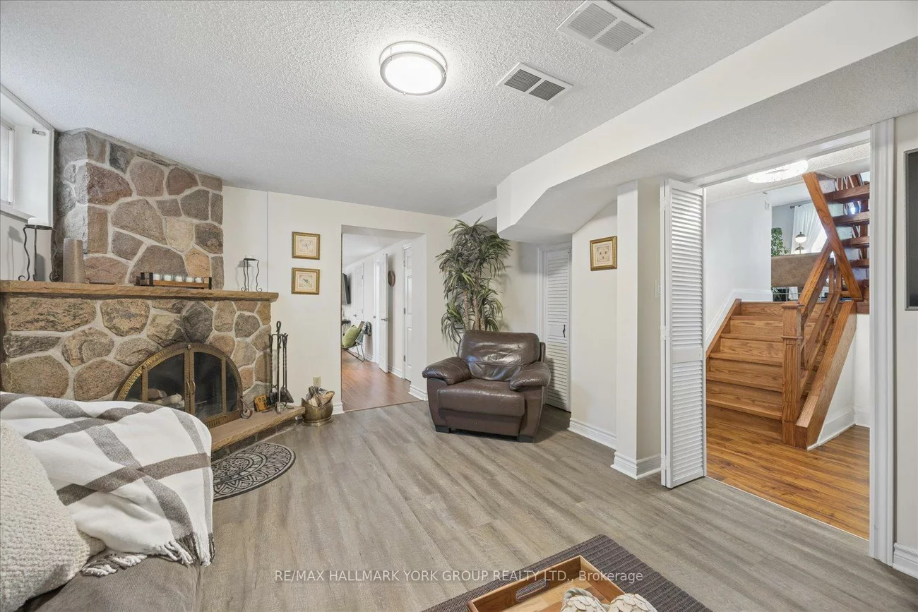 45, Foreht, Aurora Heights, Aurora