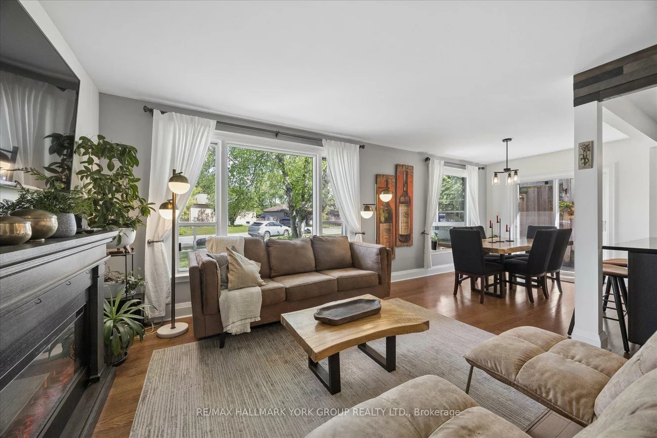 45, Foreht, Aurora Heights, Aurora