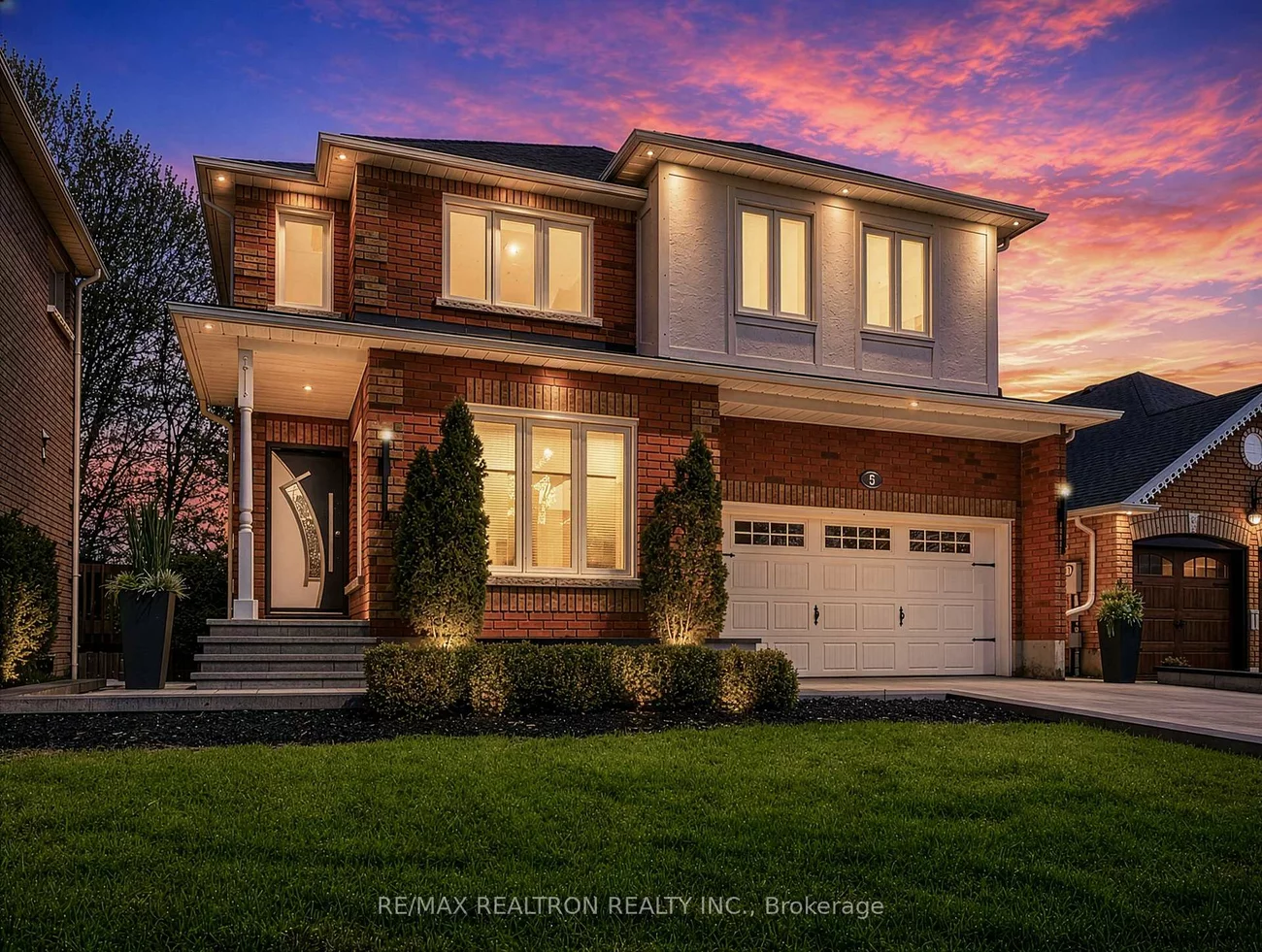 5, Yvonne, Bayview Wellington, Aurora